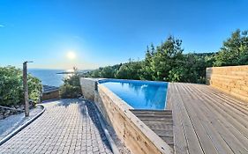 Golden Haven Luxe Glamp Resort