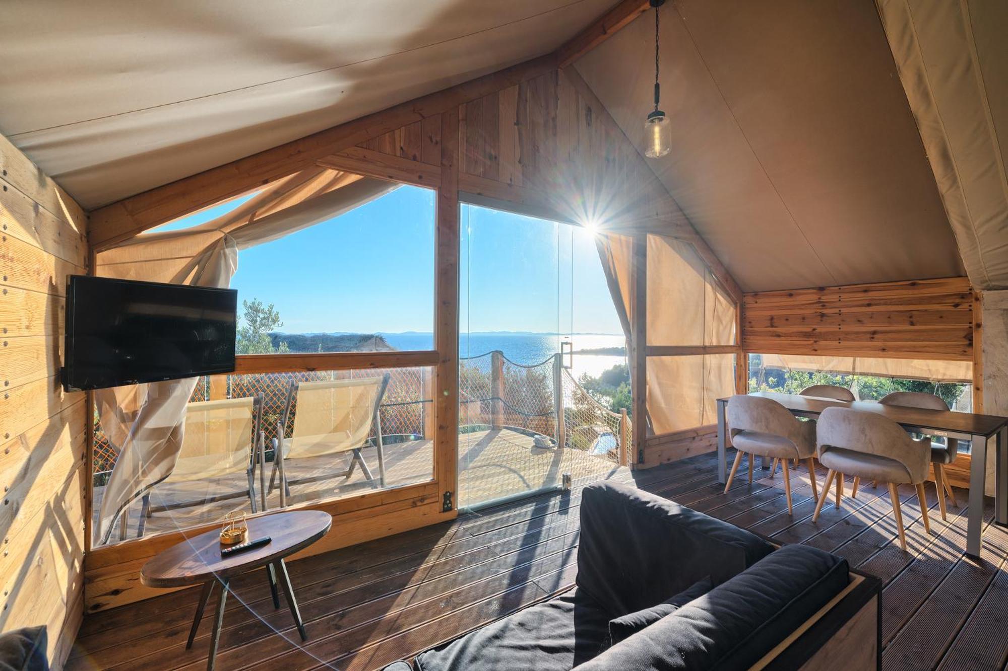 Golden Haven Luxe Glamp Resort Murter Exterior photo