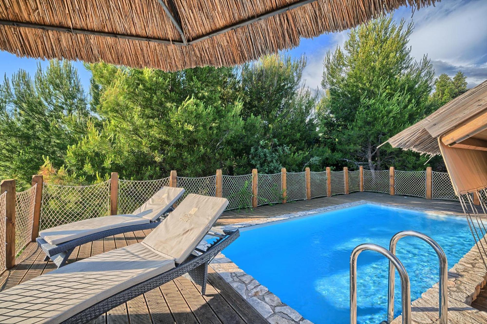 Golden Haven Luxe Glamp Resort Murter Exterior photo