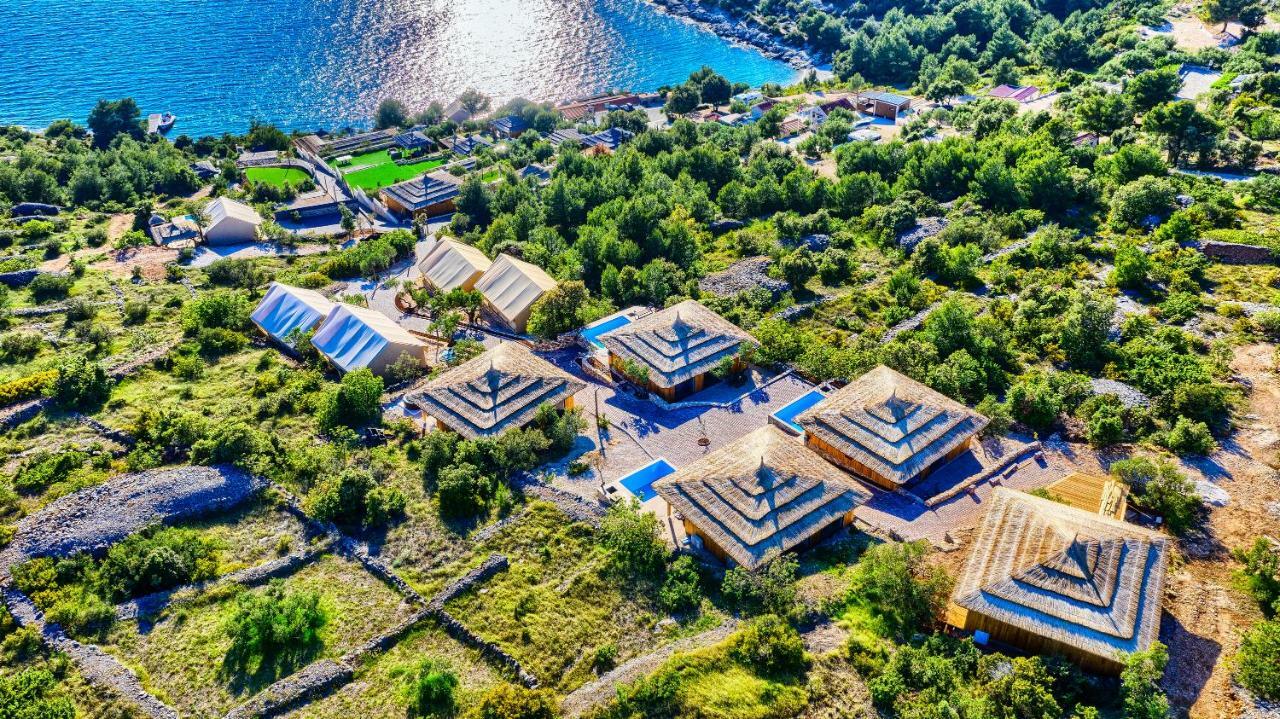 Golden Haven Luxe Glamp Resort Murter Exterior photo