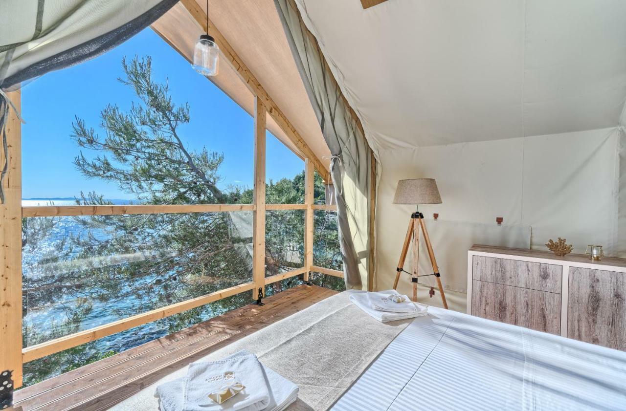 Golden Haven Luxe Glamp Resort Murter Exterior photo